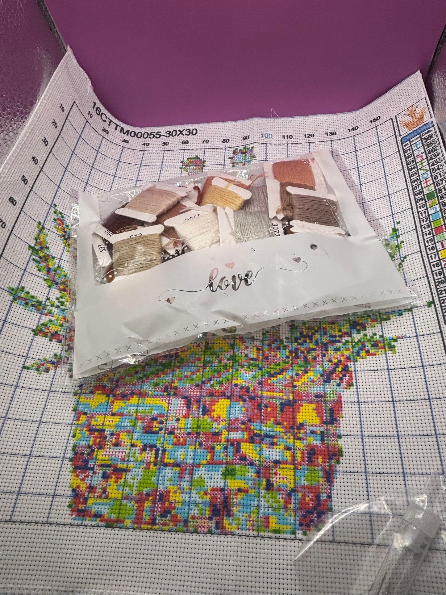 Giraffe In a Basket cross Stitch Kit