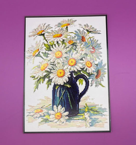 Daisy Vase