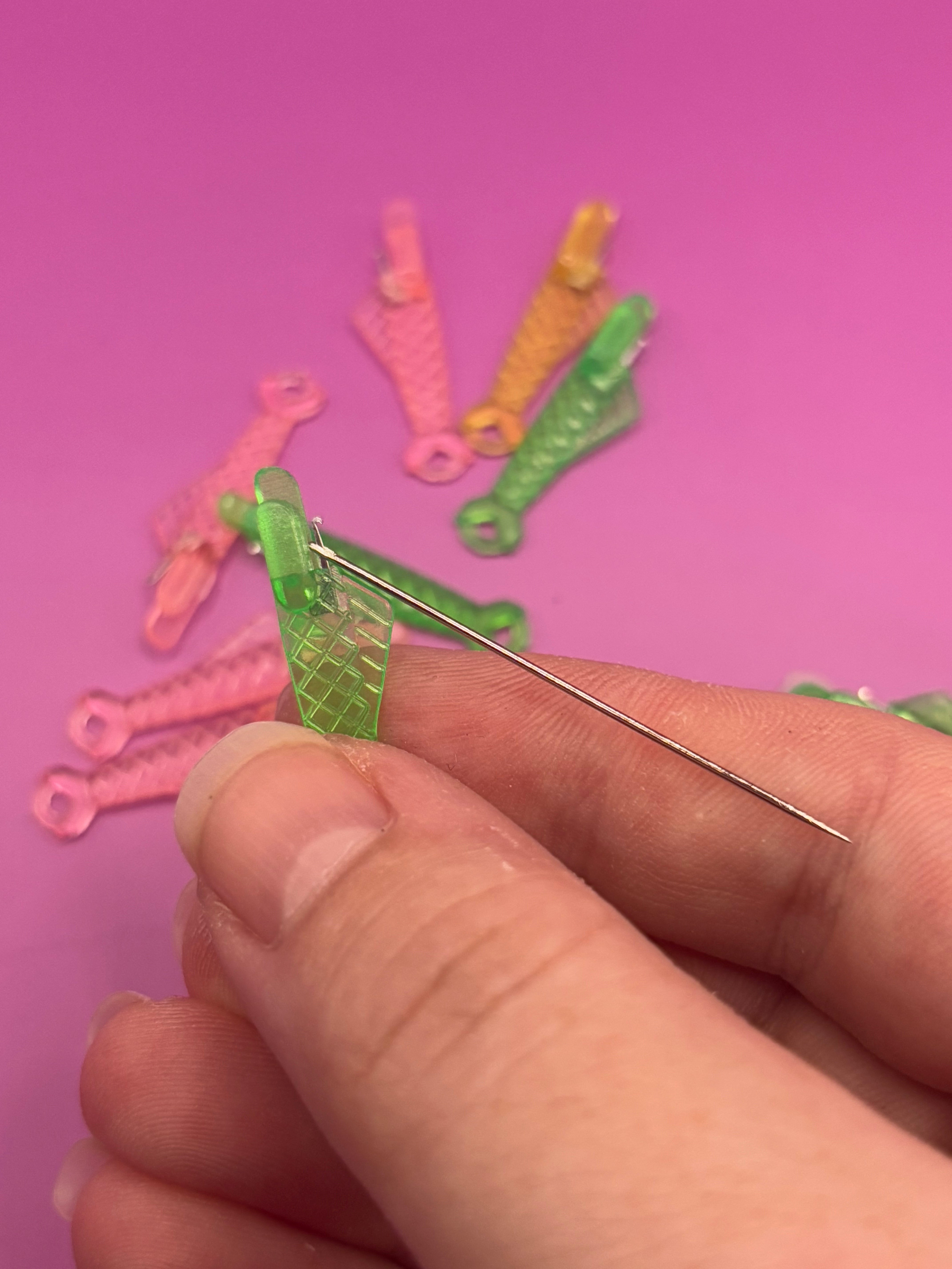 Fish Needle Threader - Easy Needle Threader Tool – Threading Carefully