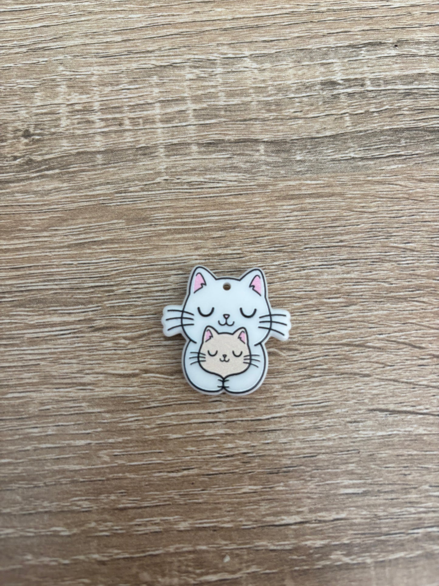 Cat and Kitten Magnetic Needle Holder