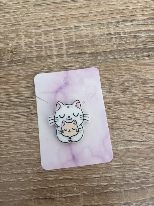 Cat and Kitten Magnetic Needle Holder
