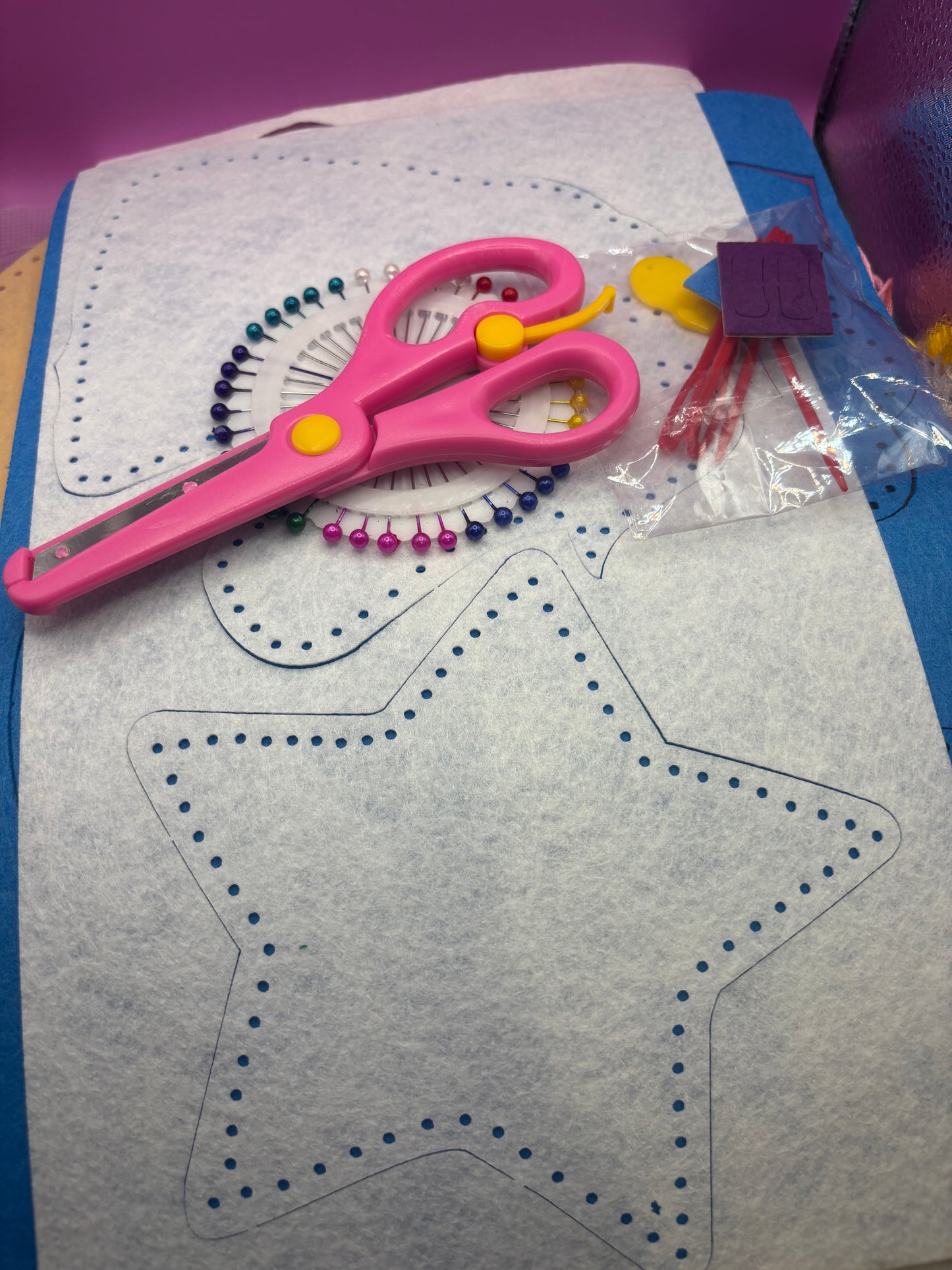 5 Piece Children's Sewing Kit